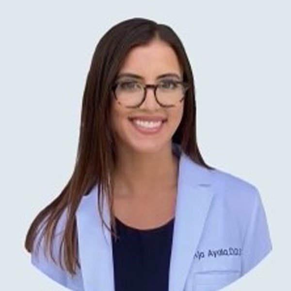 Dr-Alejandra-Pernia-DDS-Dentist-in-North-Miami-FL